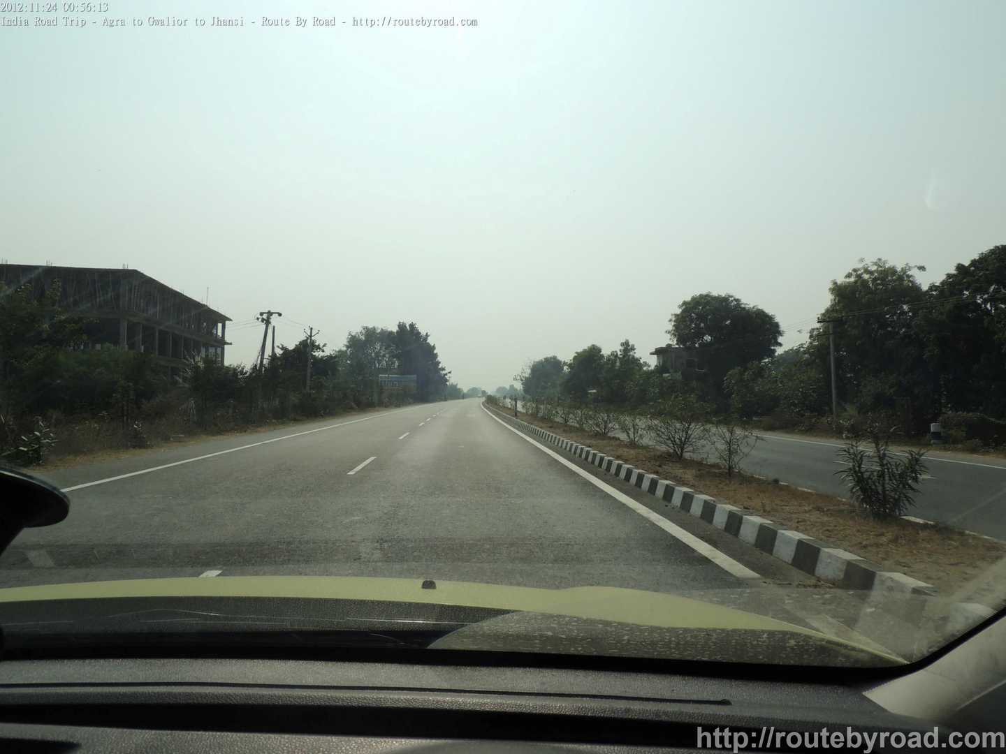 India Road Trip - Agra to Gwalior to Jhansi - Route By Road - http://routebyroad.com