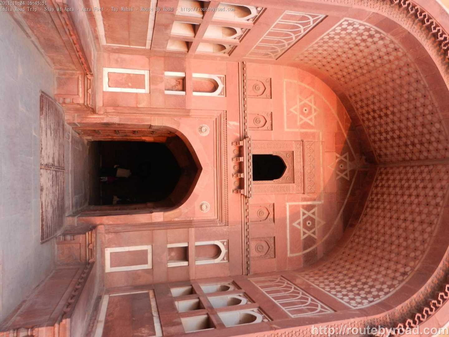 India Road Trip - Stay at Agra - Agra Fort - Taj Mahal - Route By Road - http://routebyroad.com