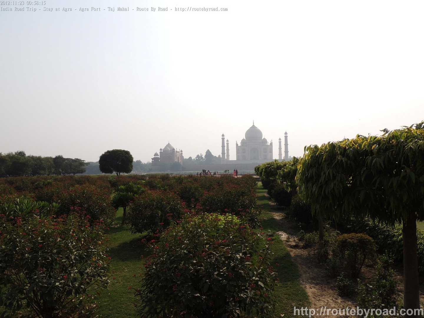 India Road Trip - Stay at Agra - Agra Fort - Taj Mahal - Route By Road - http://routebyroad.com